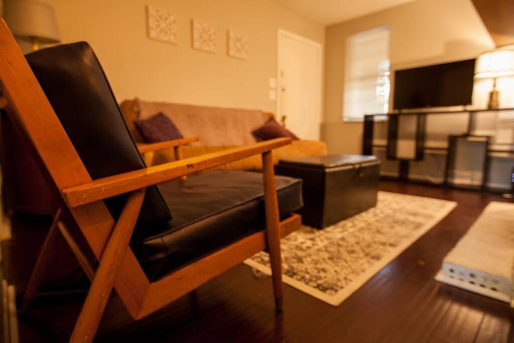 Hip & Cozy To Explore The City Or Catch A Game Pittsburgh Bagian luar foto
